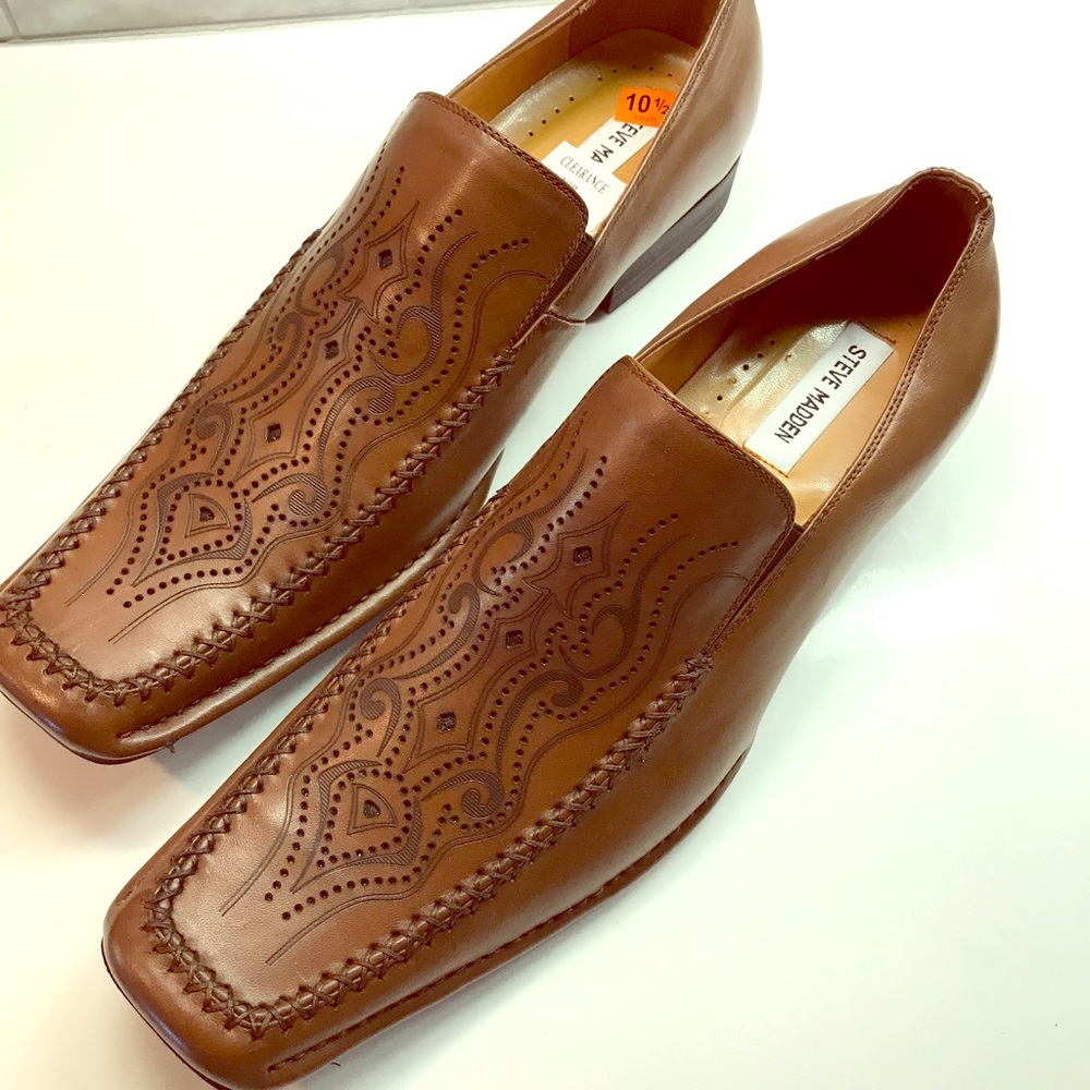 Men’s shoes
